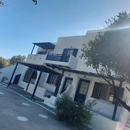 ο μπαξεσ * Livadi (Astypalaia)